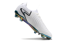 Carregar imagem no visualizador da galeria, Nike Gripknit Phantom LUNA Elite Dynamic Fit FG

