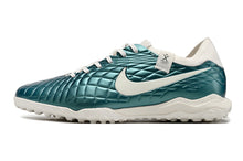 Carregar imagem no visualizador da galeria, Society Tiempo Legend 10 Elite FG Nike Peak Ready Pack
