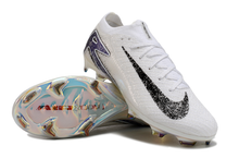 Carregar imagem no visualizador da galeria, CHUTEIRA NIKE MERCURIAL VAPOR 16 ELITE CAMPO
