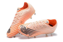 Carregar imagem no visualizador da galeria, Chuteira Campo New Balance Furon V6+ Pro
