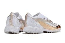 Carregar imagem no visualizador da galeria, CHUTEIRA ADIDAS X CRAZYFAST SOCIETY
