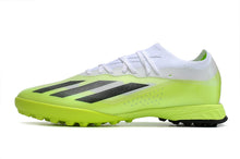 Carregar imagem no visualizador da galeria, CHUTEIRA ADIDAS X CRAZYFAST SOCIETY
