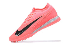 Carregar imagem no visualizador da galeria, Society Nike Gripknit Phantom GX Elite Dynamic Fit FG
