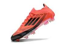 Carregar imagem no visualizador da galeria, Chuteira Adidas F50 X Campo
