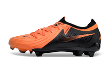 Carregar imagem no visualizador da galeria, Nike Gripknit Phantom LUNA Elite FG
