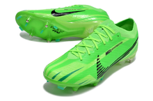 Carregar imagem no visualizador da galeria, CHUTEIRA NIKE MERCURIAL VAPOR 15 TRAVA MISTA (fixa)
