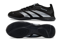 Carregar imagem no visualizador da galeria, FUTSAL ADIDAS PREDATOR  24 ELITE
