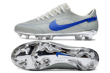 Carregar imagem no visualizador da galeria, Chuteira campo Tiempo Legend 10 Elite FG Nike Peak Ready Pack
