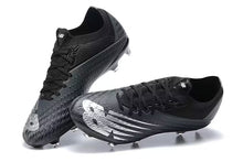 Carregar imagem no visualizador da galeria, Chuteira Campo New Balance Furon V6+ Pro
