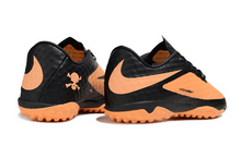 Carregar imagem no visualizador da galeria, Chuteira Nike Hypervenom Society TF
