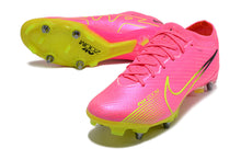Carregar imagem no visualizador da galeria, CHUTEIRA NIKE MERCURIAL VAPOR 15 TRAVA MISTA (removível)
