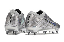 Carregar imagem no visualizador da galeria, CHUTEIRA NIKE MERCURIAL VAPOR 15 TRAVA MISTA (removível)
