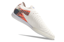 Carregar imagem no visualizador da galeria, FUTSAL Nike Gripknit Phantom GX Elite FG

