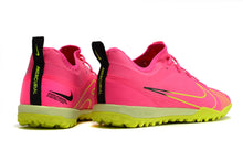 Carregar imagem no visualizador da galeria, Chuteira society Nike Mercurial Vapor 15 Air Zoom Ultra PRO TF
