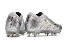 Carregar imagem no visualizador da galeria, CHUTEIRA NIKE MERCURIAL VAPOR 15 TRAVA MISTA (fixa)
