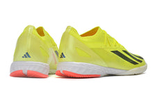 Carregar imagem no visualizador da galeria, Futsal Adidas X Crazyfast .1 BUGATTI FG
