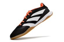 Carregar imagem no visualizador da galeria, FUTSAL ADIDAS PREDATOR  24 ELITE
