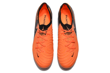 Carregar imagem no visualizador da galeria, Nike Gripknit Phantom LUNA Elite FG
