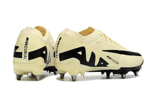 Carregar imagem no visualizador da galeria, CHUTEIRA NIKE MERCURIAL VAPOR 15 TRAVA MISTA (removível)
