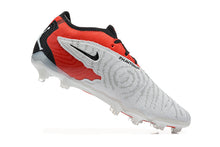 Carregar imagem no visualizador da galeria, Nike Gripknit Phantom GX Elite Dynamic Fit FG
