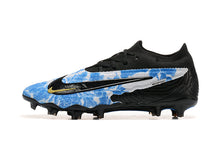 Carregar imagem no visualizador da galeria, Nike Gripknit Phantom GX Elite Dynamic Fit FG
