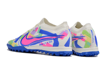 Carregar imagem no visualizador da galeria, Chuteira society Nike Mercurial Vapor 15 Air Zoom Ultra
