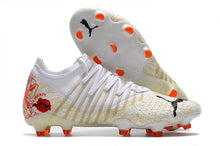 Carregar imagem no visualizador da galeria, CHUTEIRA PUMA FUTURE Z 1.3 CAMPO
