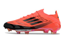 Carregar imagem no visualizador da galeria, Chuteira Adidas F50 X Campo
